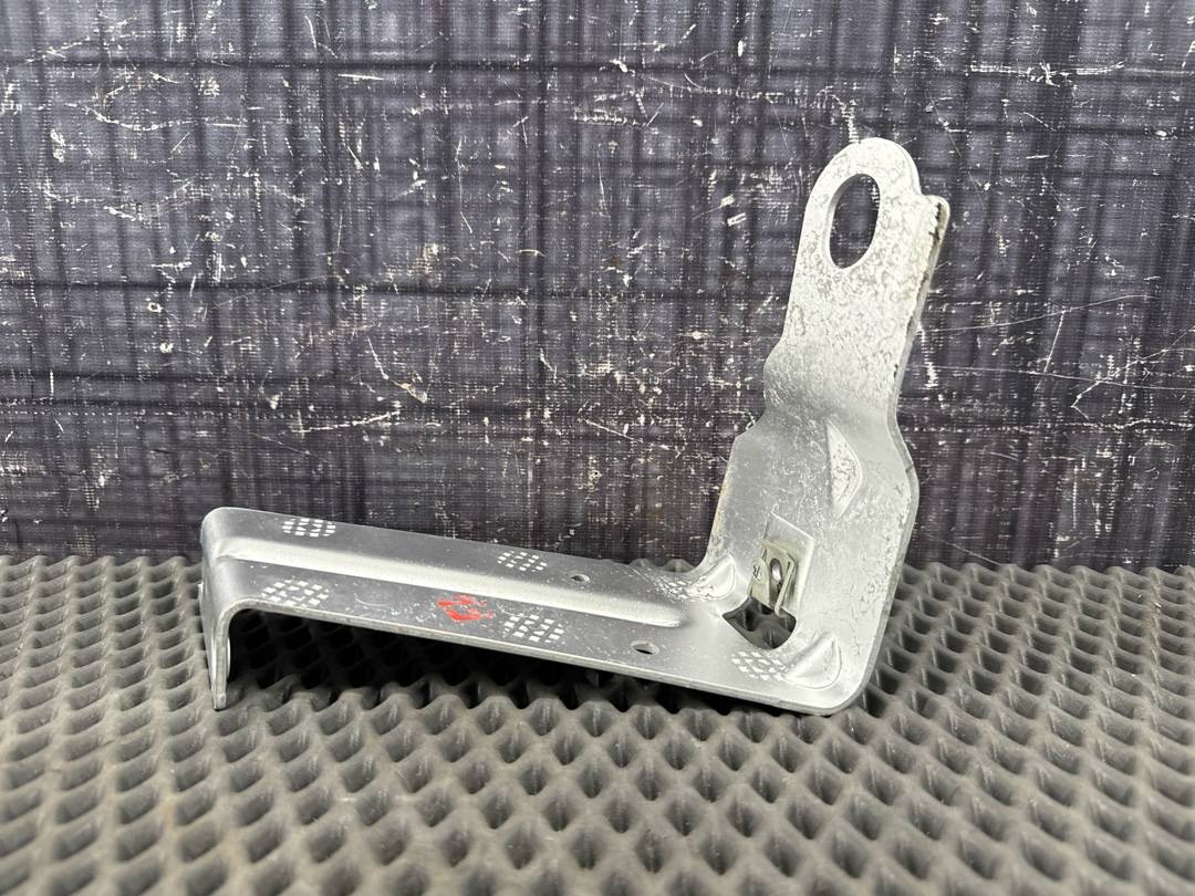 Крепление защиты двигателя, 710 рублей, Красноярск