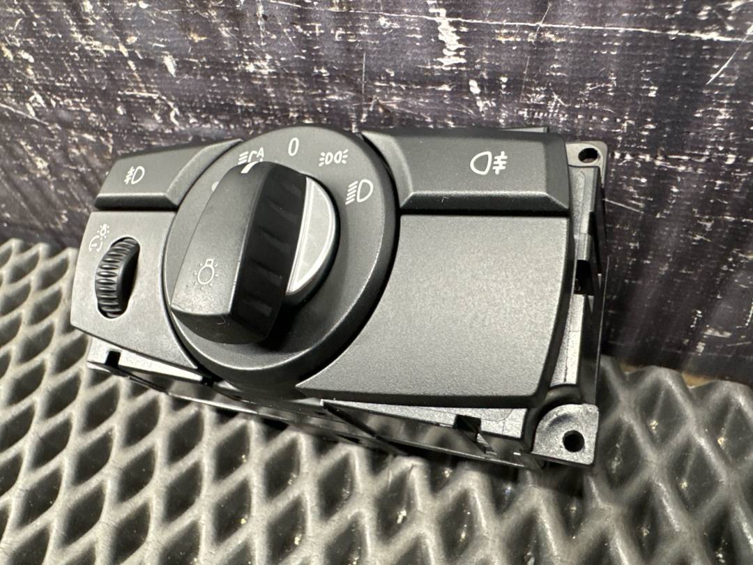 Переключатель света, 2420 рублей, Красноярск