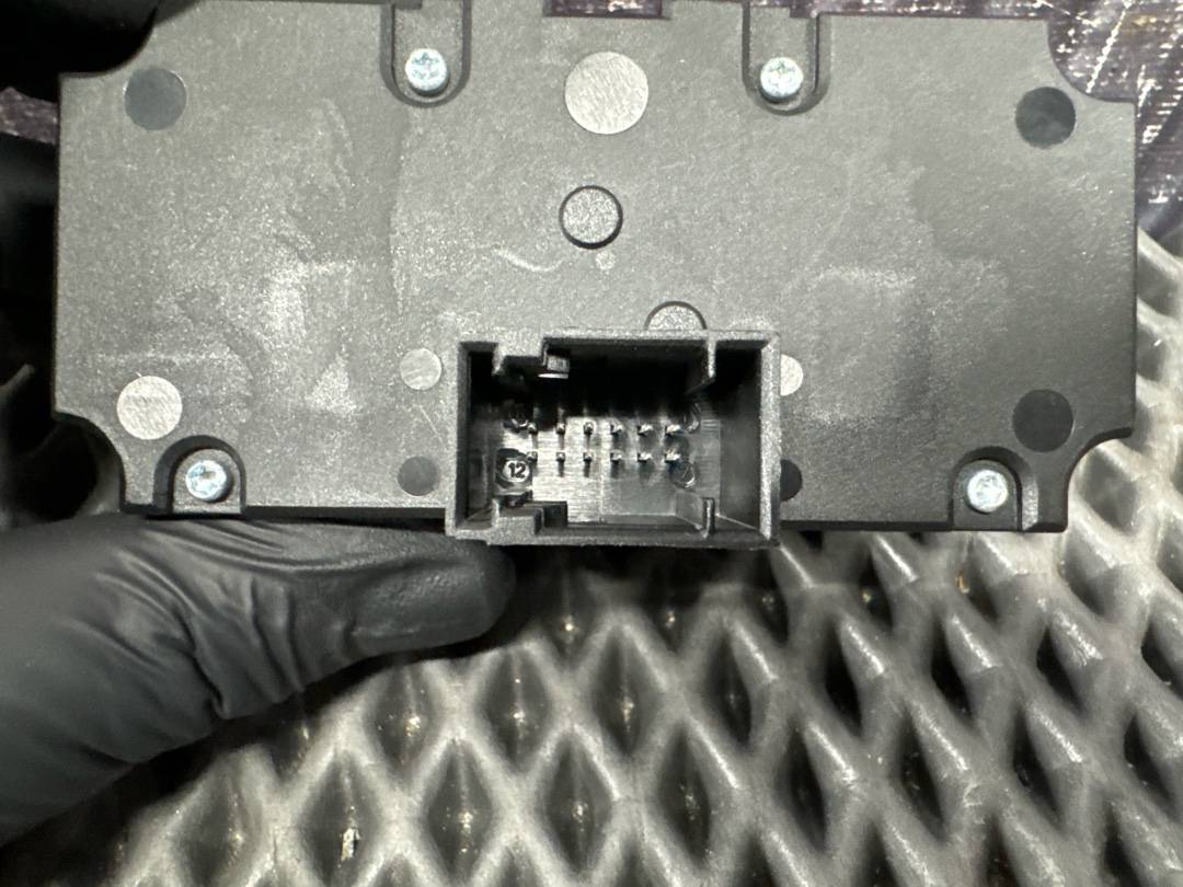 Переключатель света, 2420 рублей, Красноярск