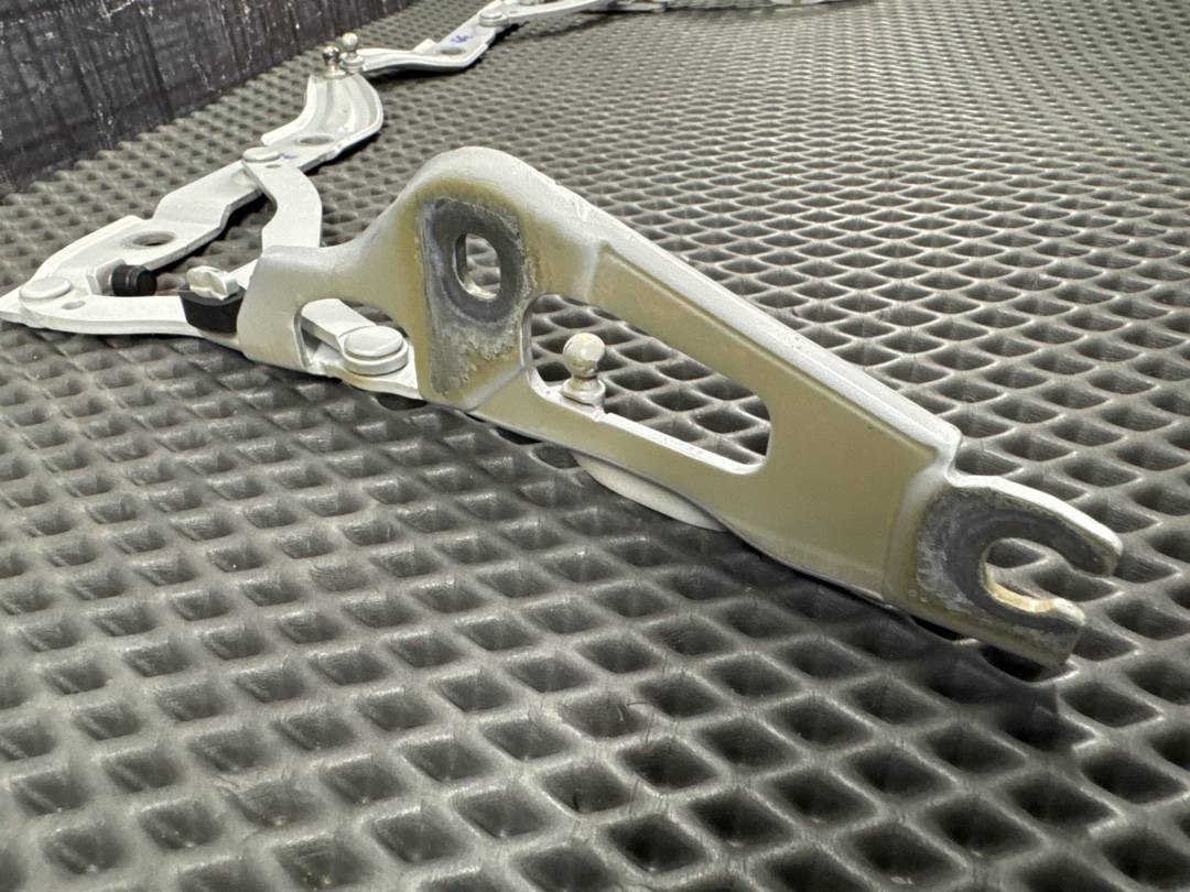 Петля багажника, 966 рублей, Красноярск