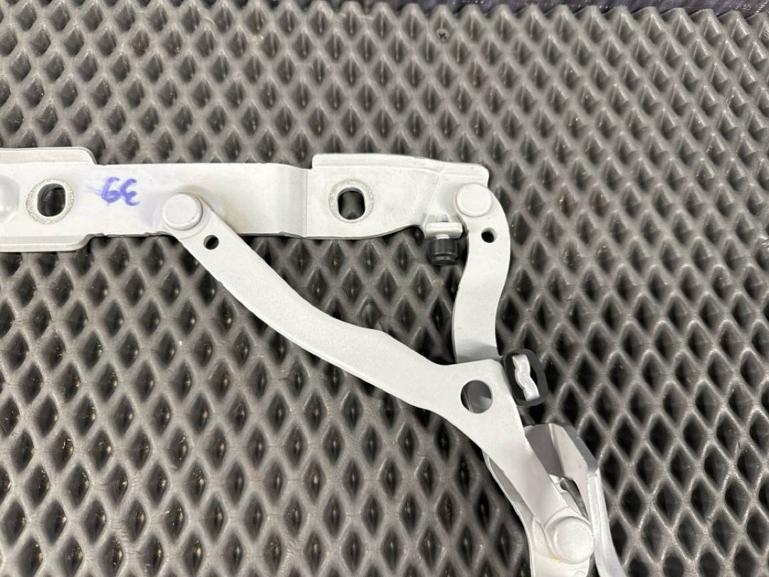 Петля багажника, 966 рублей, Красноярск