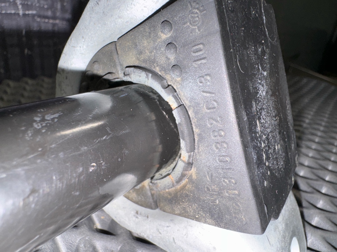 Стабилизатор, 3010 рублей, Красноярск