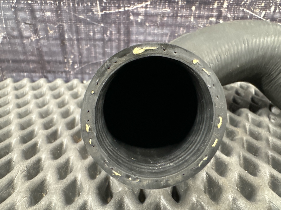 Шланг системы охлаждения, 450 рублей, Красноярск