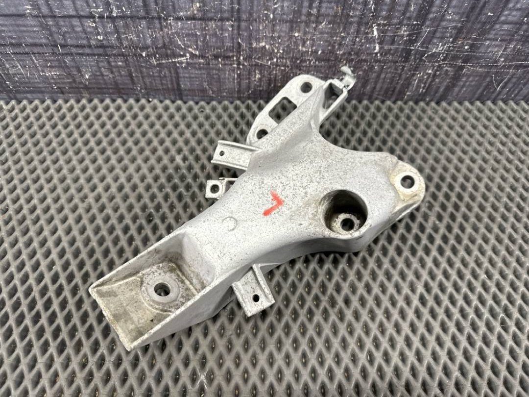 Кронштейн двигателя, 2270 рублей, Красноярск