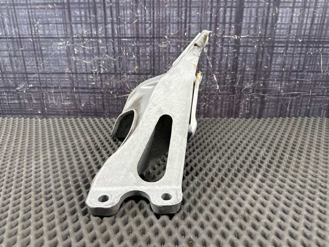 Кронштейн двигателя, 2270 рублей, Красноярск