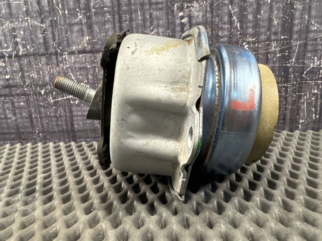 Подушка двигателя, 4120 рублей, Красноярск