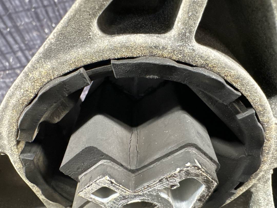 Раздаточная коробка, 32210 рублей, Красноярск