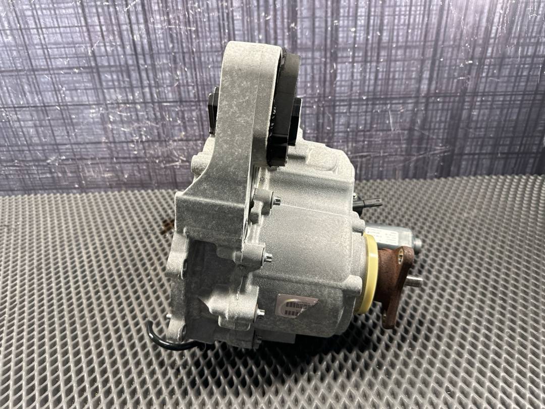 Раздаточная коробка, 32210 рублей, Красноярск