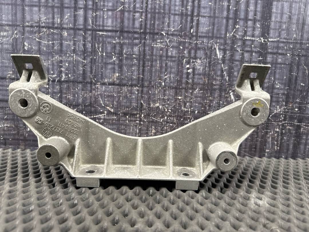 Кронштейн, 1270 рублей, Красноярск