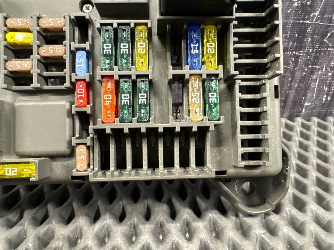 Блок предохранителей, 1540 рублей, Красноярск