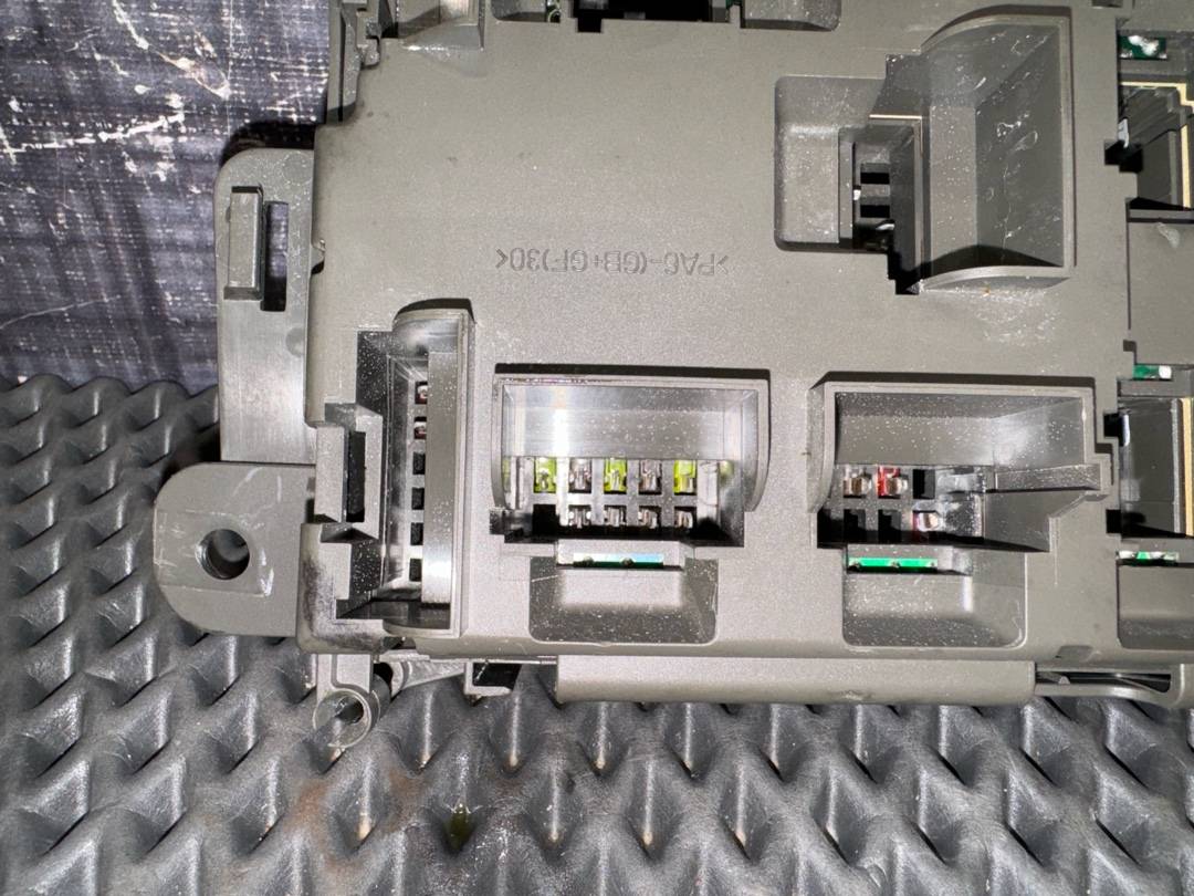 Блок предохранителей, 1540 рублей, Красноярск