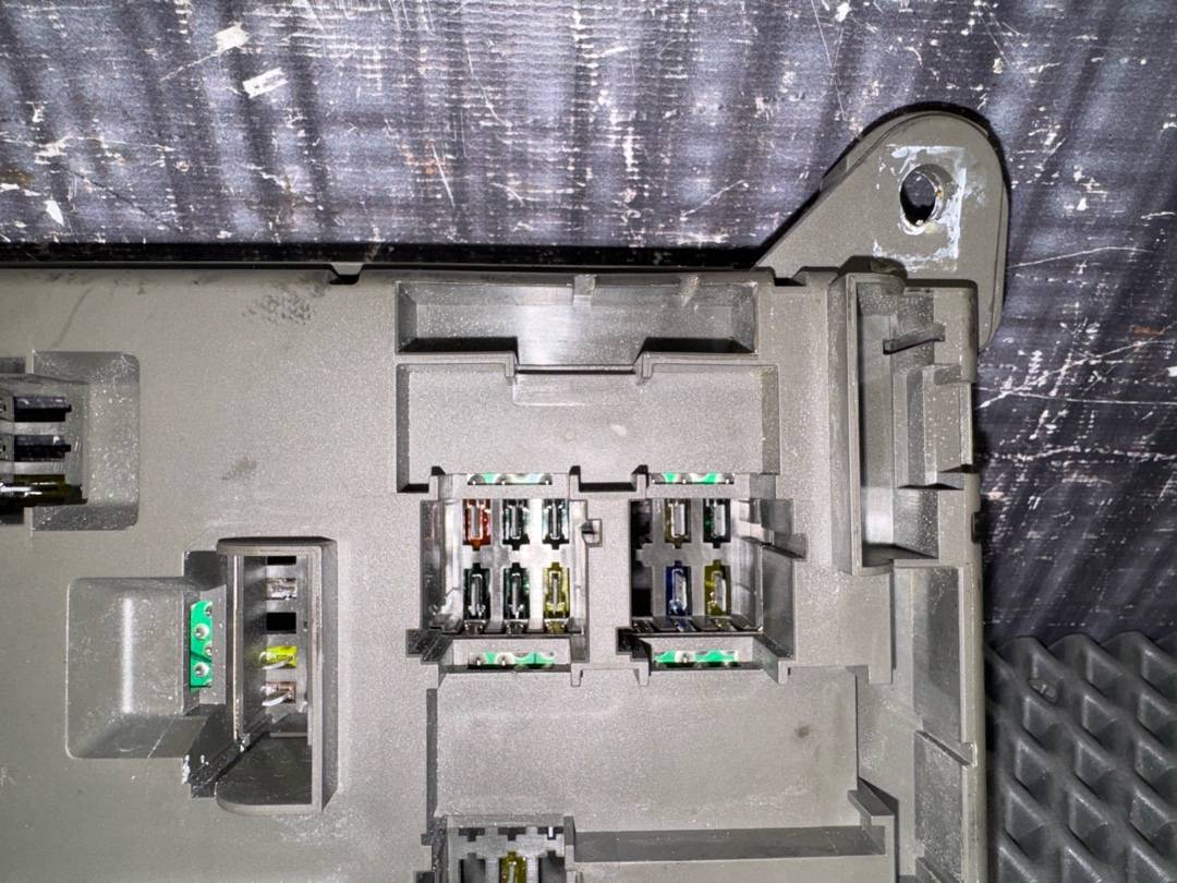 Блок предохранителей, 1540 рублей, Красноярск