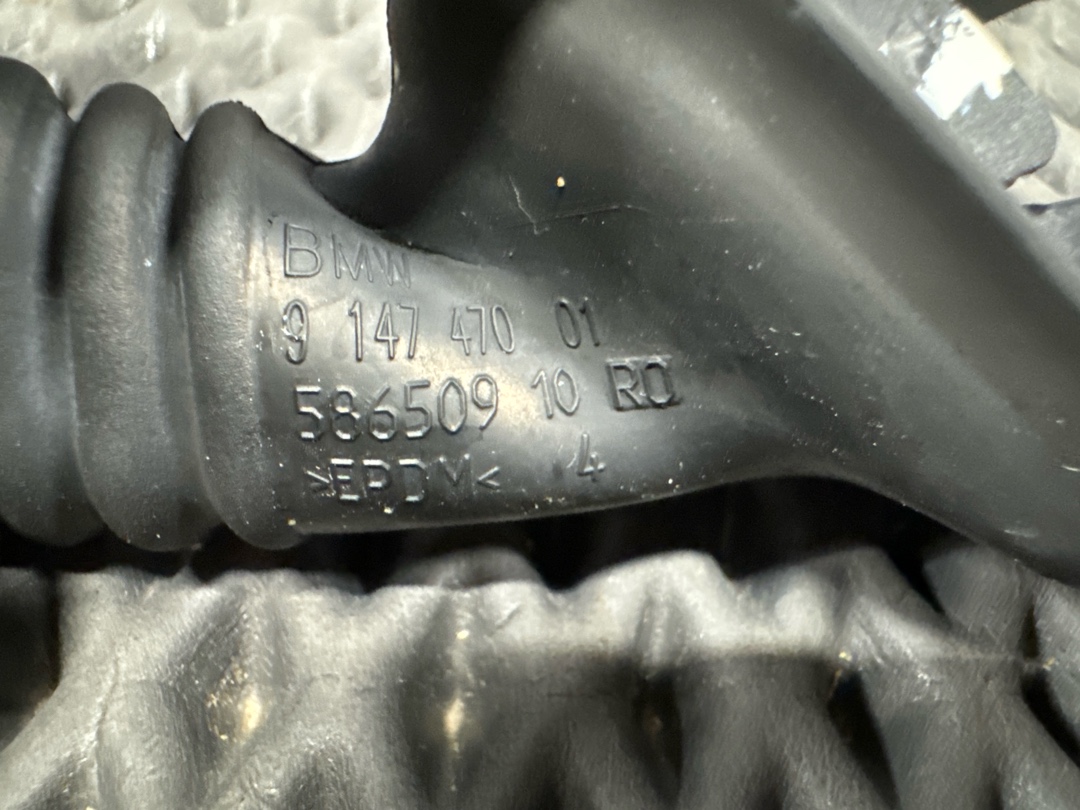 Гофра крышки багажника, 840 рублей, Красноярск