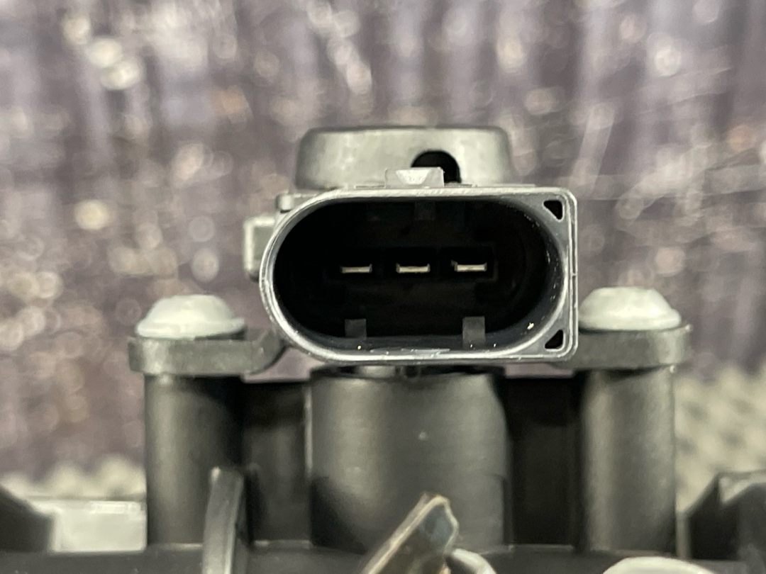 Коллектор впускной, 5550 рублей, Красноярск