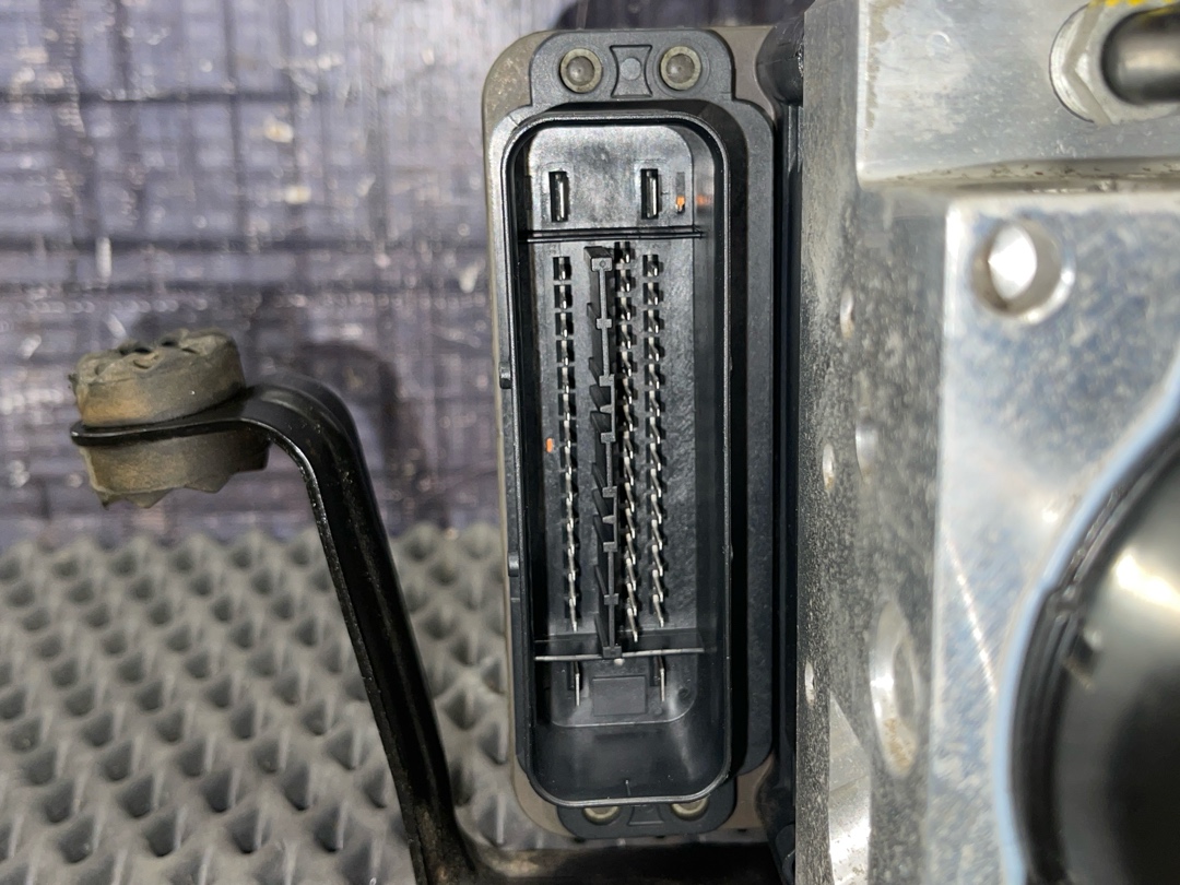 Блок ABS, 8210 рублей, Красноярск