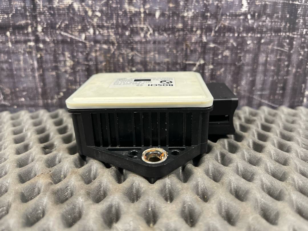 Датчик ускорения, 1230 рублей, Красноярск