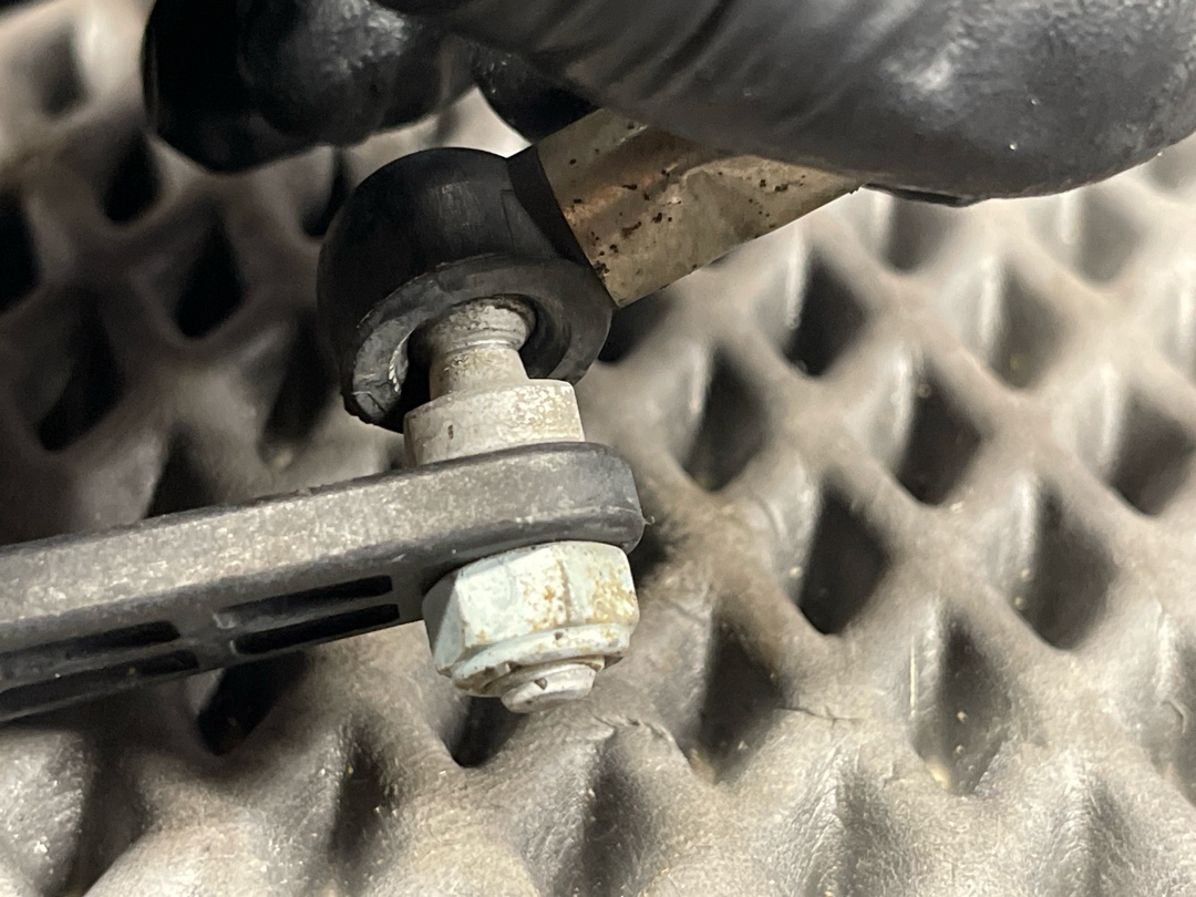 Датчик уровня подвески, 2680 рублей, Красноярск