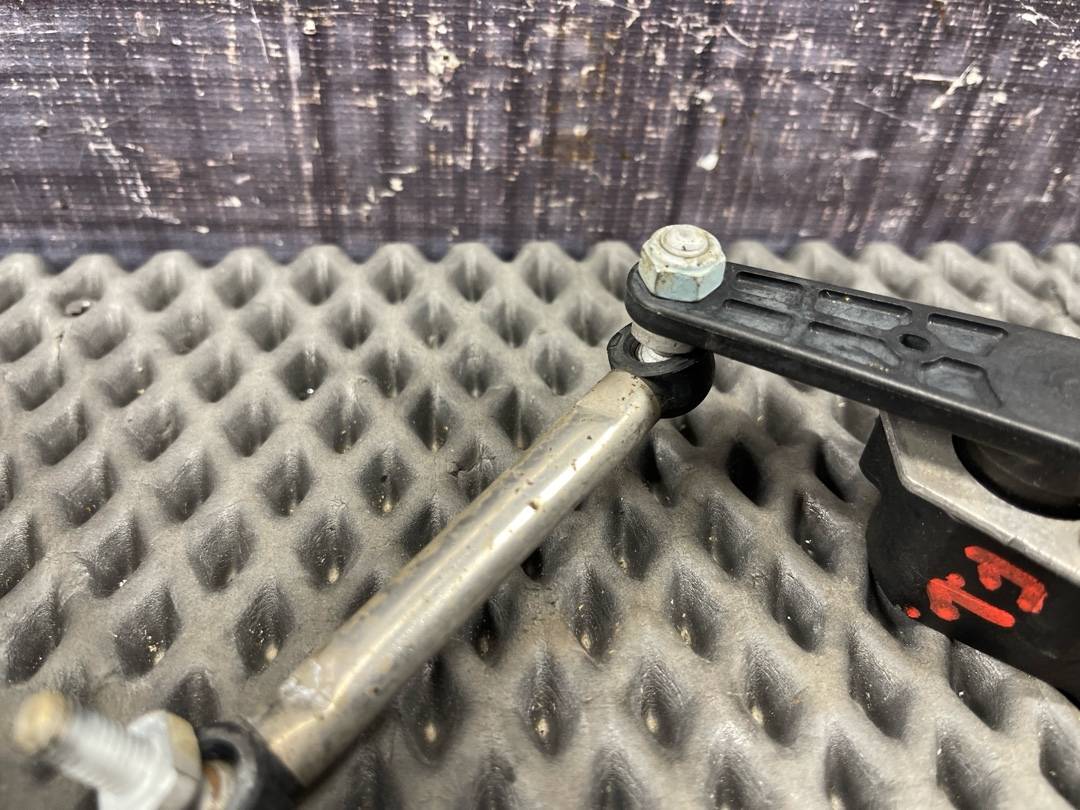 Датчик уровня подвески, 2680 рублей, Красноярск