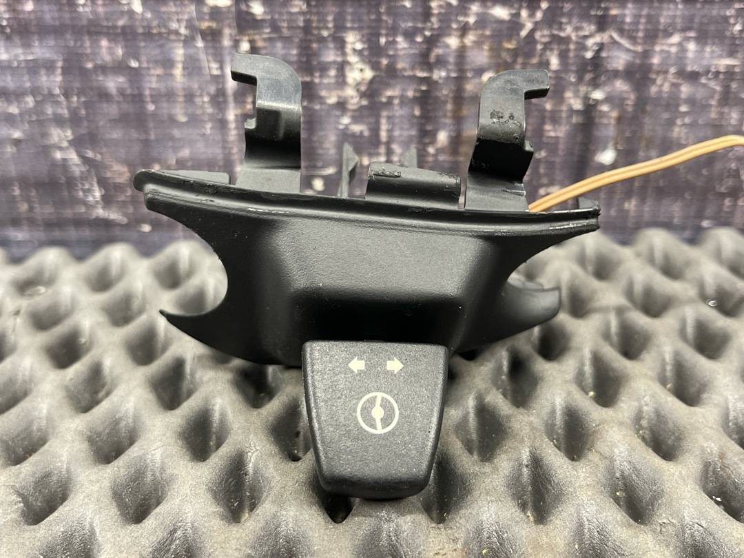 Подрулевой переключатель, 650 рублей, Красноярск