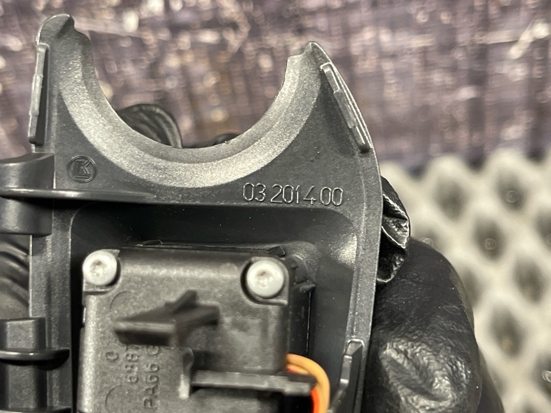 Подрулевой переключатель, 650 рублей, Красноярск