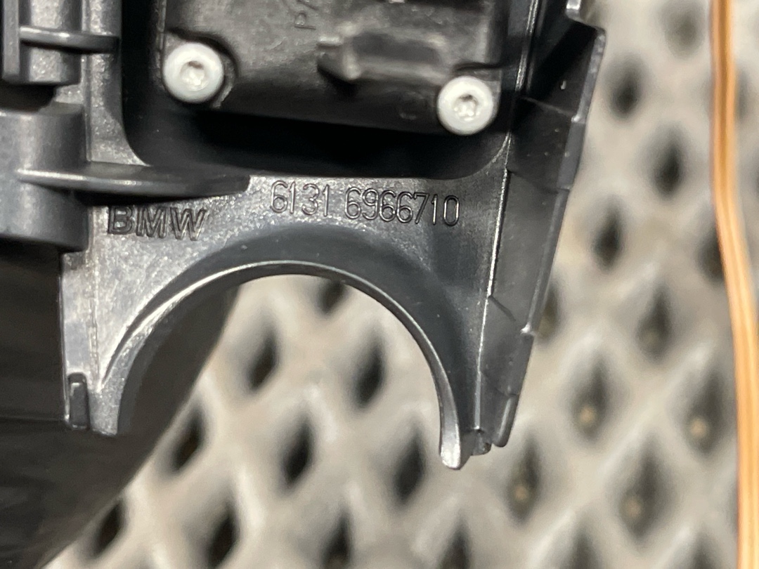 Подрулевой переключатель, 650 рублей, Красноярск