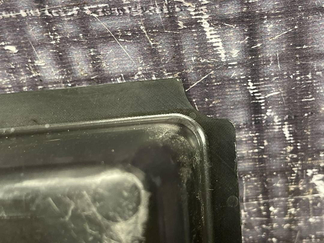 Пластик багажника, 520 рублей, Красноярск