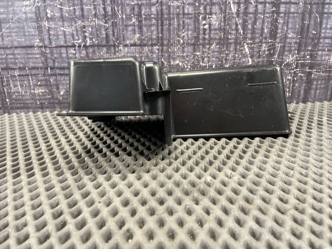 Пластик багажника, 520 рублей, Красноярск