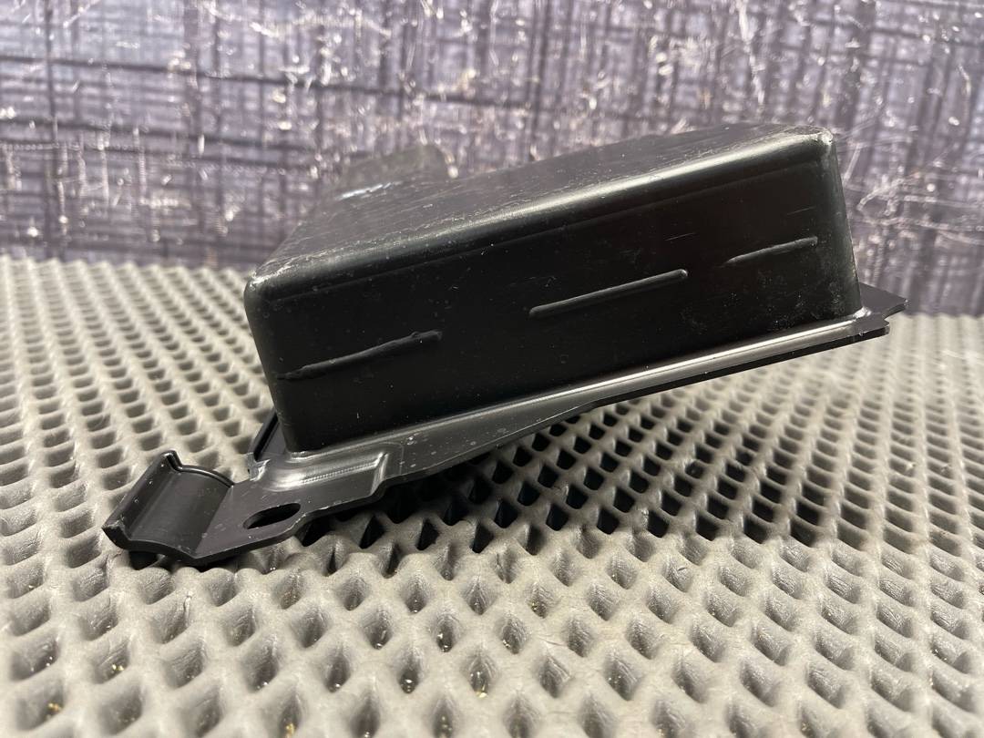 Пластик багажника, 520 рублей, Красноярск