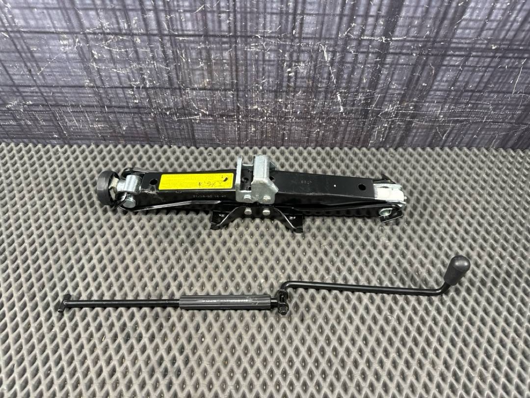 Домкрат, 4520 рублей, Красноярск