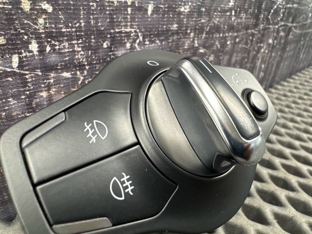 Переключатель света, 1720 рублей, Красноярск