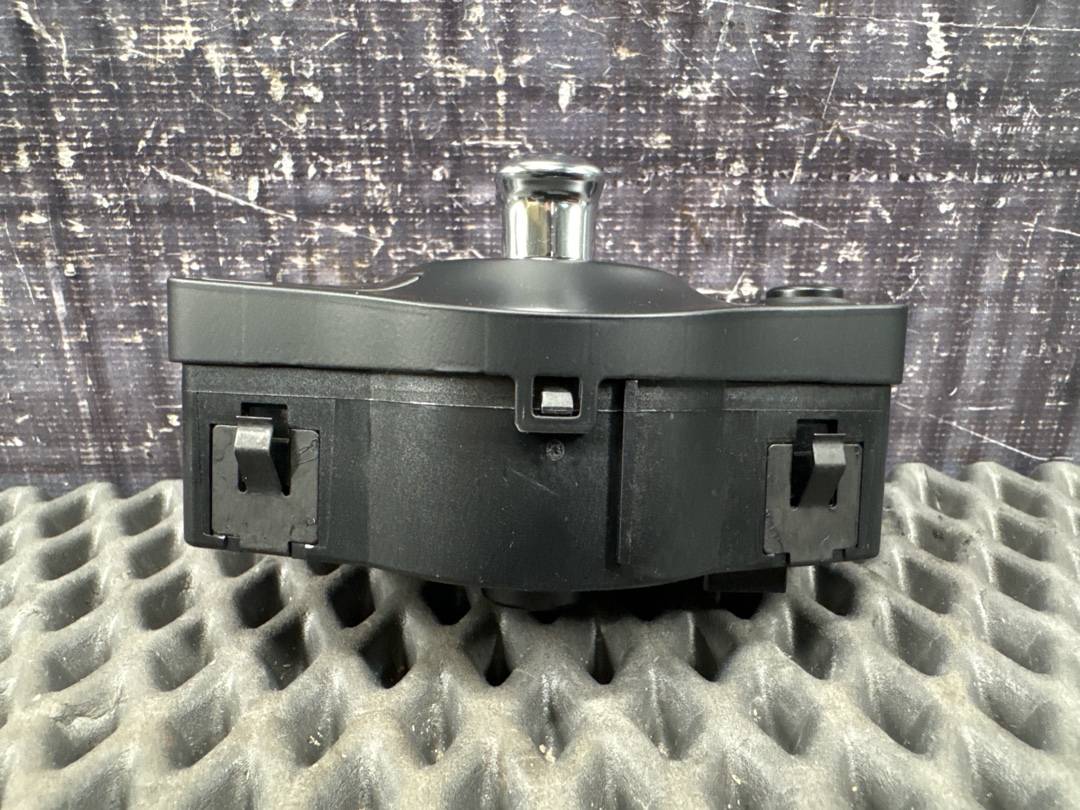 Переключатель света, 1720 рублей, Красноярск