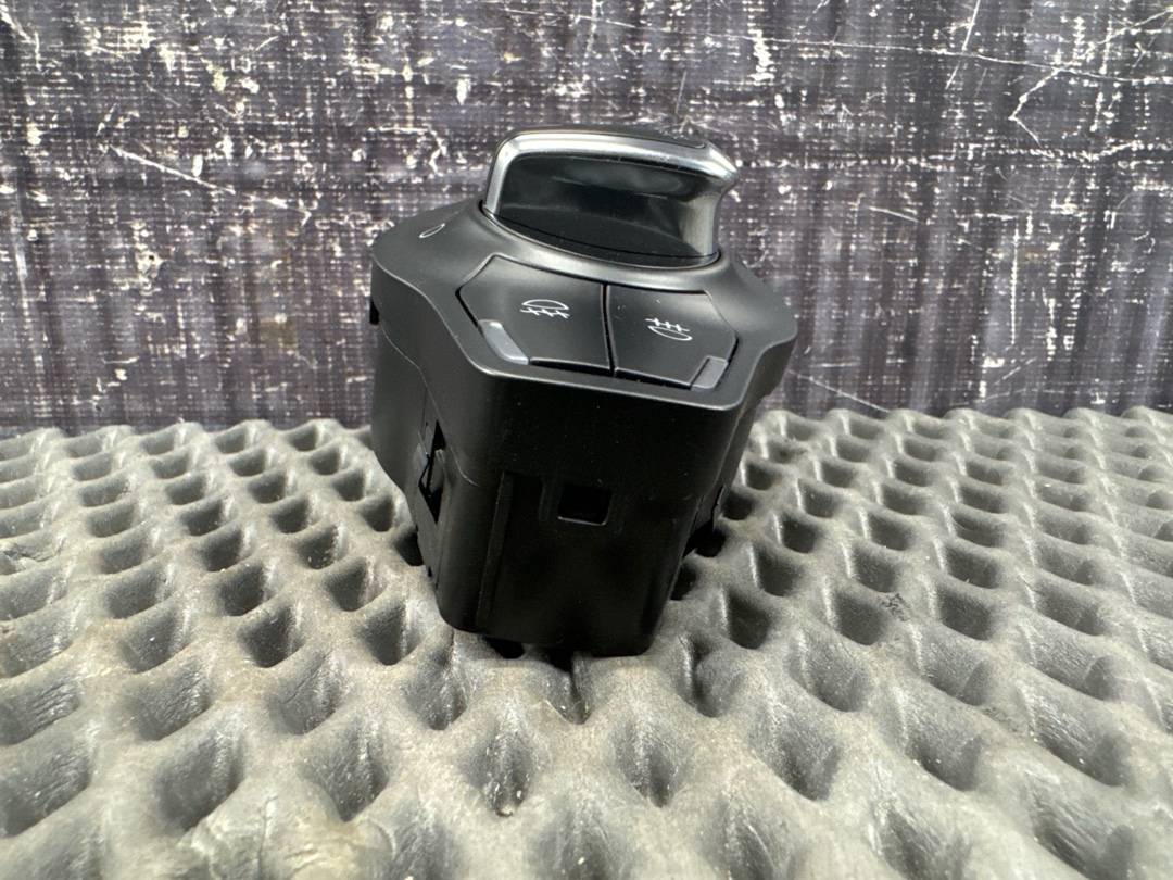 Переключатель света, 1720 рублей, Красноярск