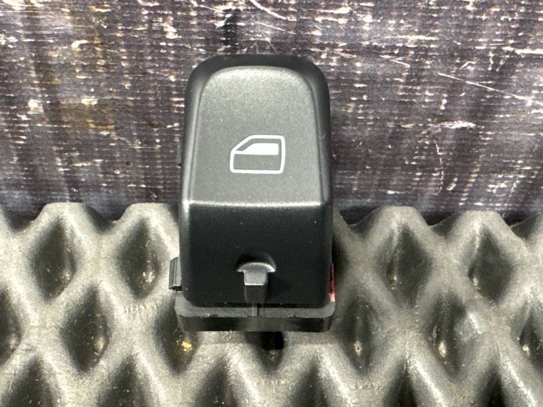 Кнопка стеклоподъемника, 550 рублей, Красноярск