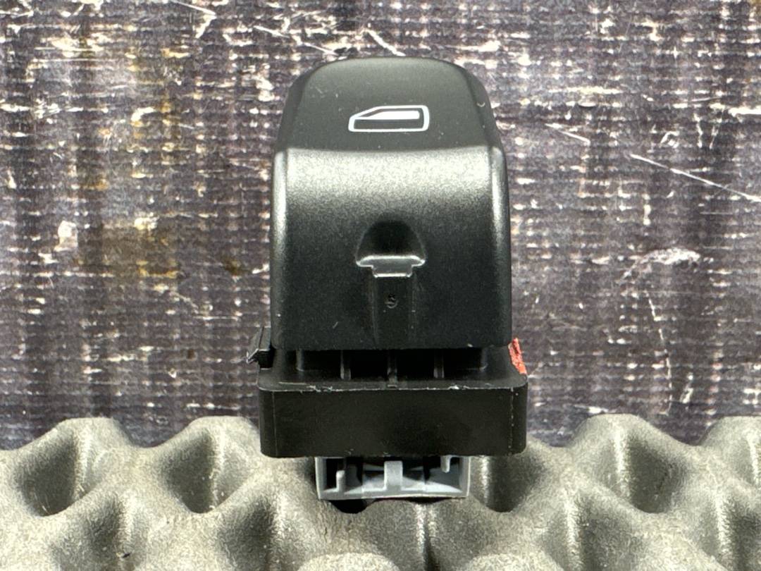 Кнопка стеклоподъемника, 550 рублей, Красноярск