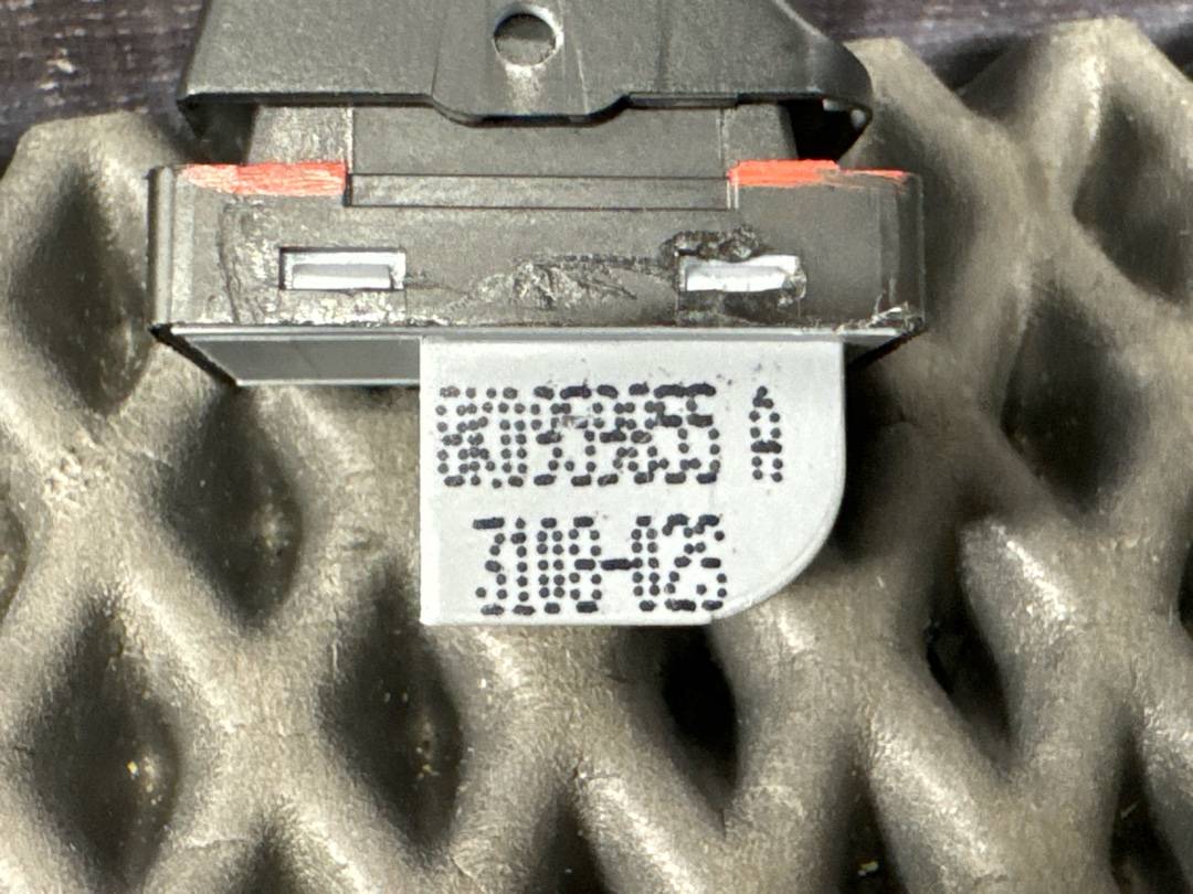 Кнопка стеклоподъемника, 550 рублей, Красноярск