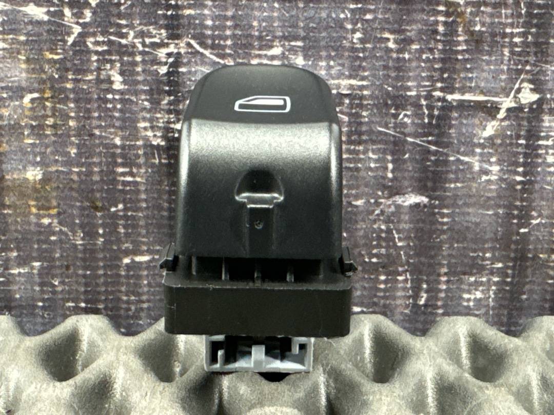 Кнопка стеклоподъемника, 550 рублей, Красноярск