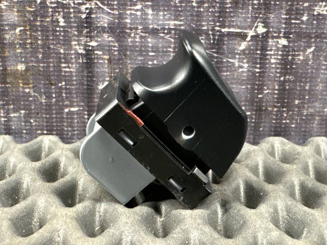 Кнопка стеклоподъемника, 550 рублей, Красноярск