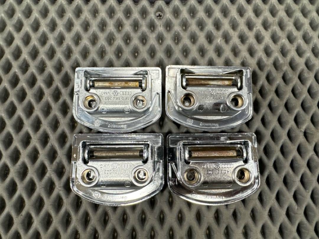 Петля багажника, 920 рублей, Красноярск