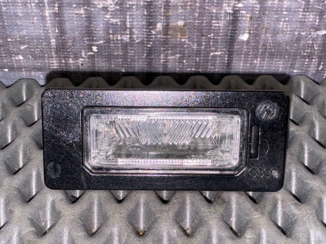 Плафон подсветки номера, 670 рублей, Красноярск