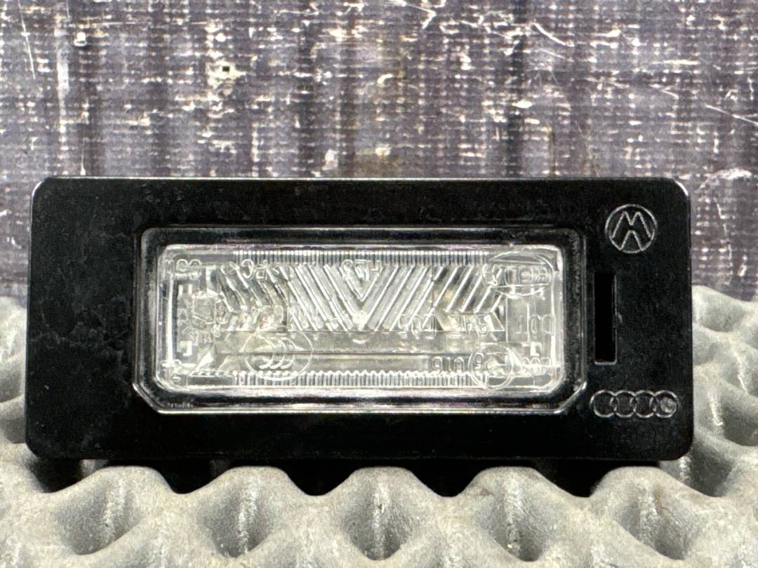 Плафон подсветки номера, 670 рублей, Красноярск