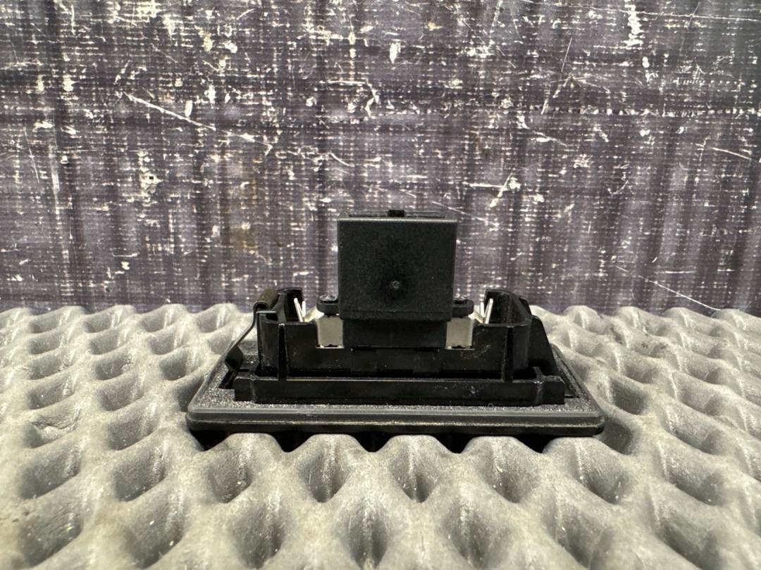 Плафон подсветки номера, 670 рублей, Красноярск