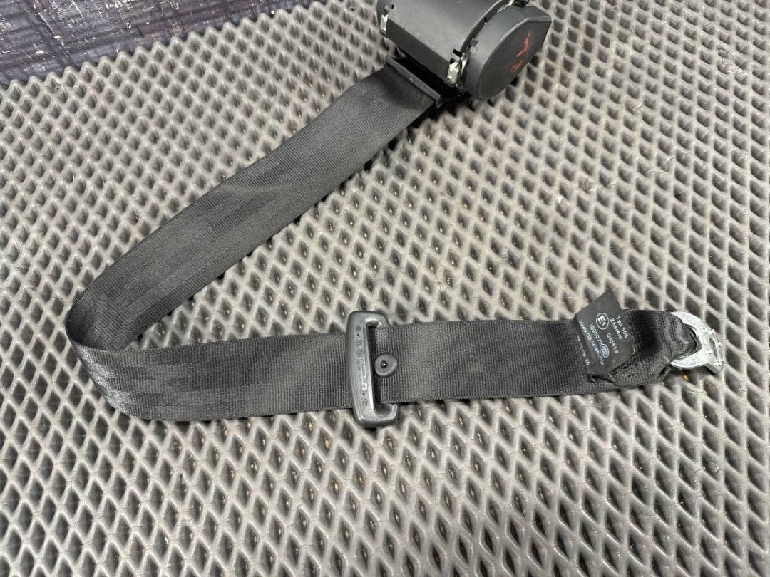 Ремень безопасности, 1000 рублей, Красноярск