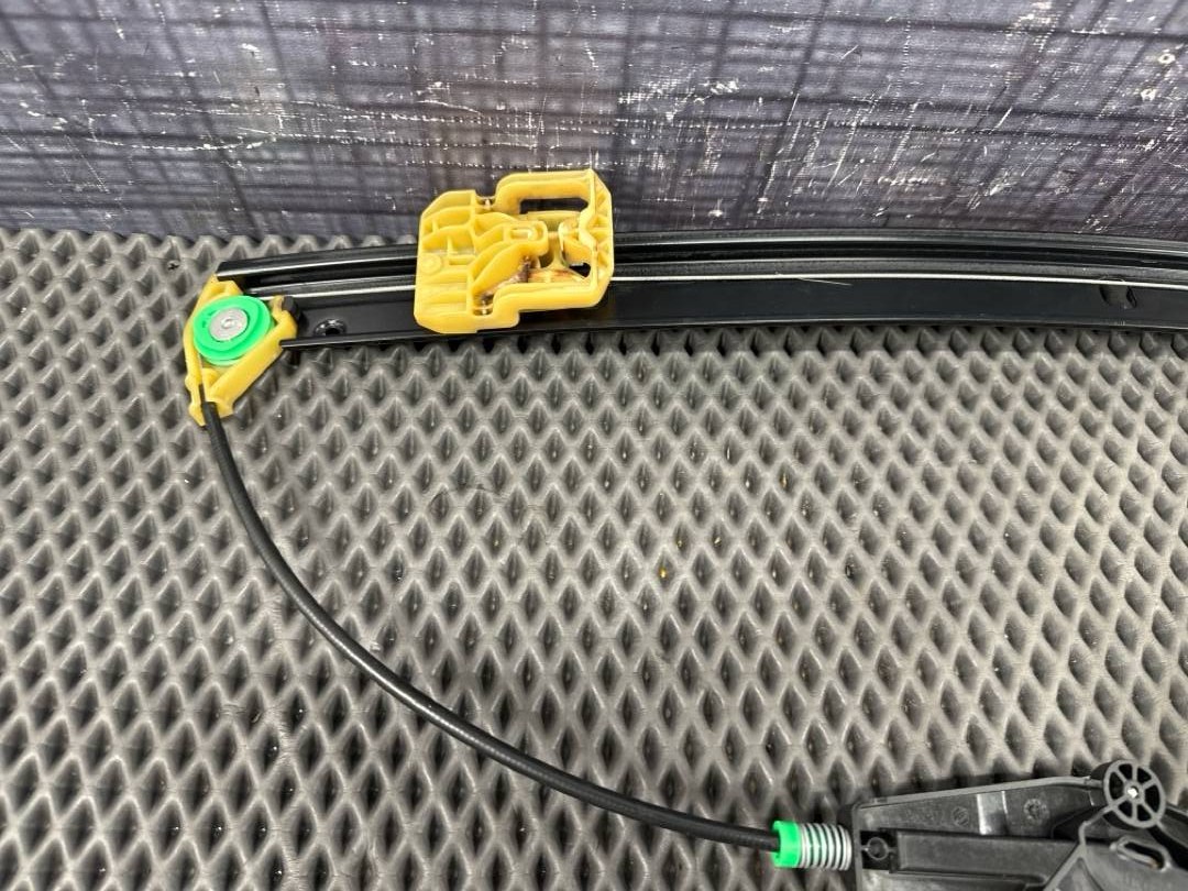 Стеклоподъемник, 2080 рублей, Красноярск