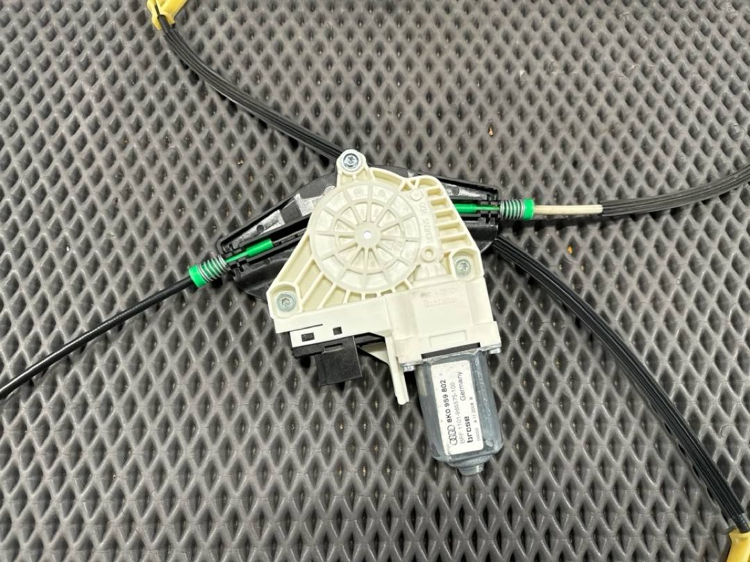 Стеклоподъемник, 2440 рублей, Красноярск