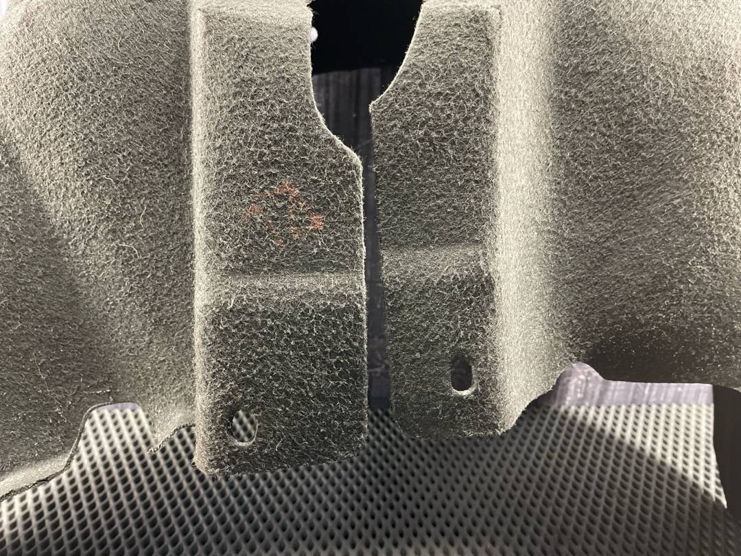 Подкрылок, 2030 рублей, Красноярск