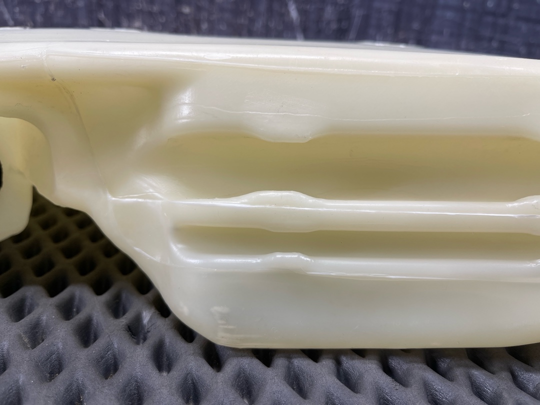 Бачок омывателя, 1670 рублей, Красноярск