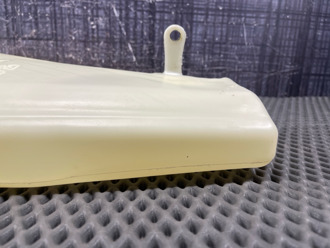 Бачок омывателя, 1670 рублей, Красноярск