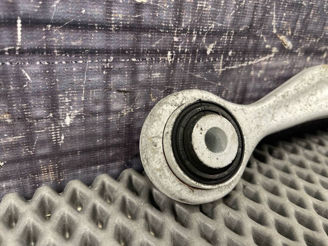 Рычаг подвески, 1090 рублей, Красноярск