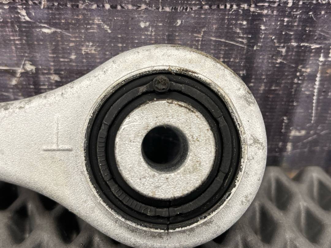 Рычаг подвески, 1090 рублей, Красноярск