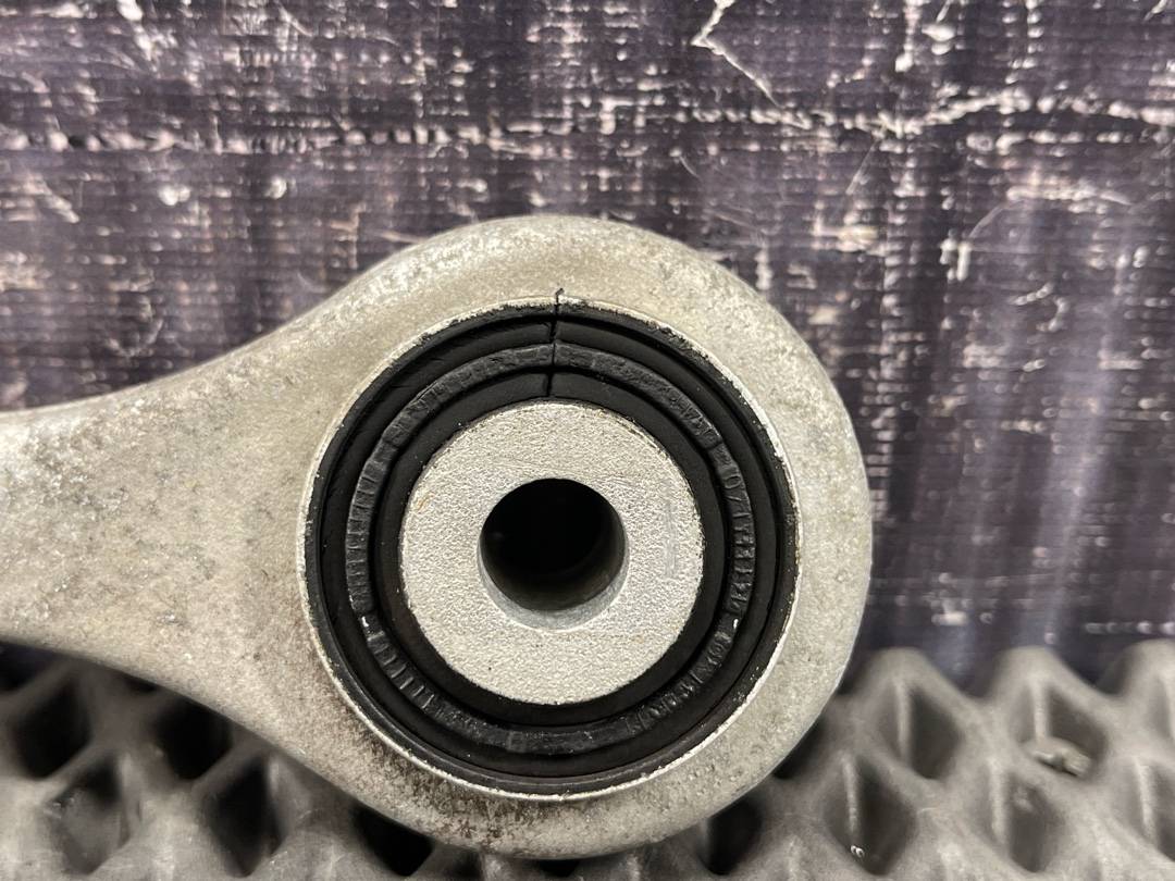 Рычаг подвески, 1090 рублей, Красноярск